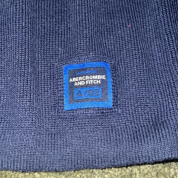 Vintage Abercrombie and fitch sweater size medium - Picture 3 of 4